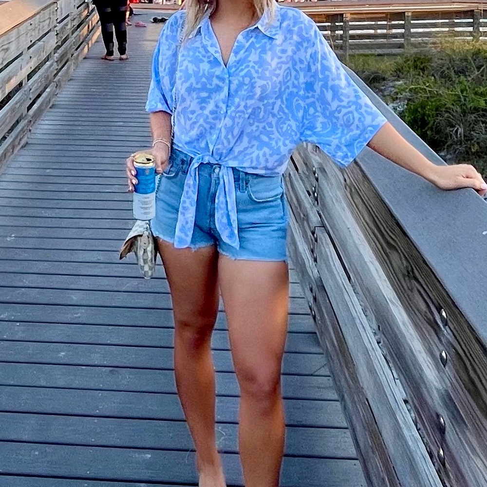 Blue Beach Patterned Shirt